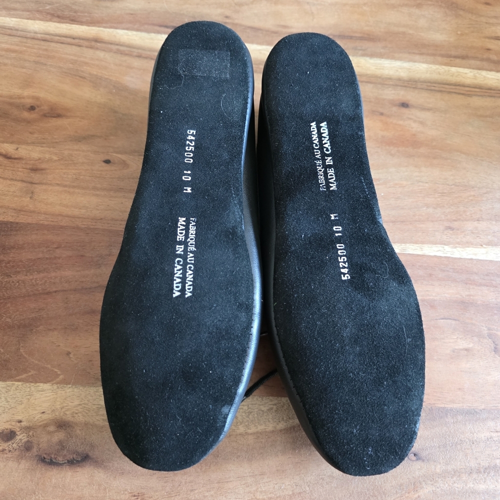 Classic Black Ballet Flats with Bow - Women - Picture 6 of 11